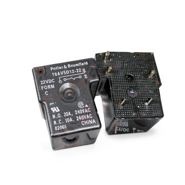 T9AV5D12-22 Generic Power Transmission Case – Heavy‑Duty 5‑Compartment-0